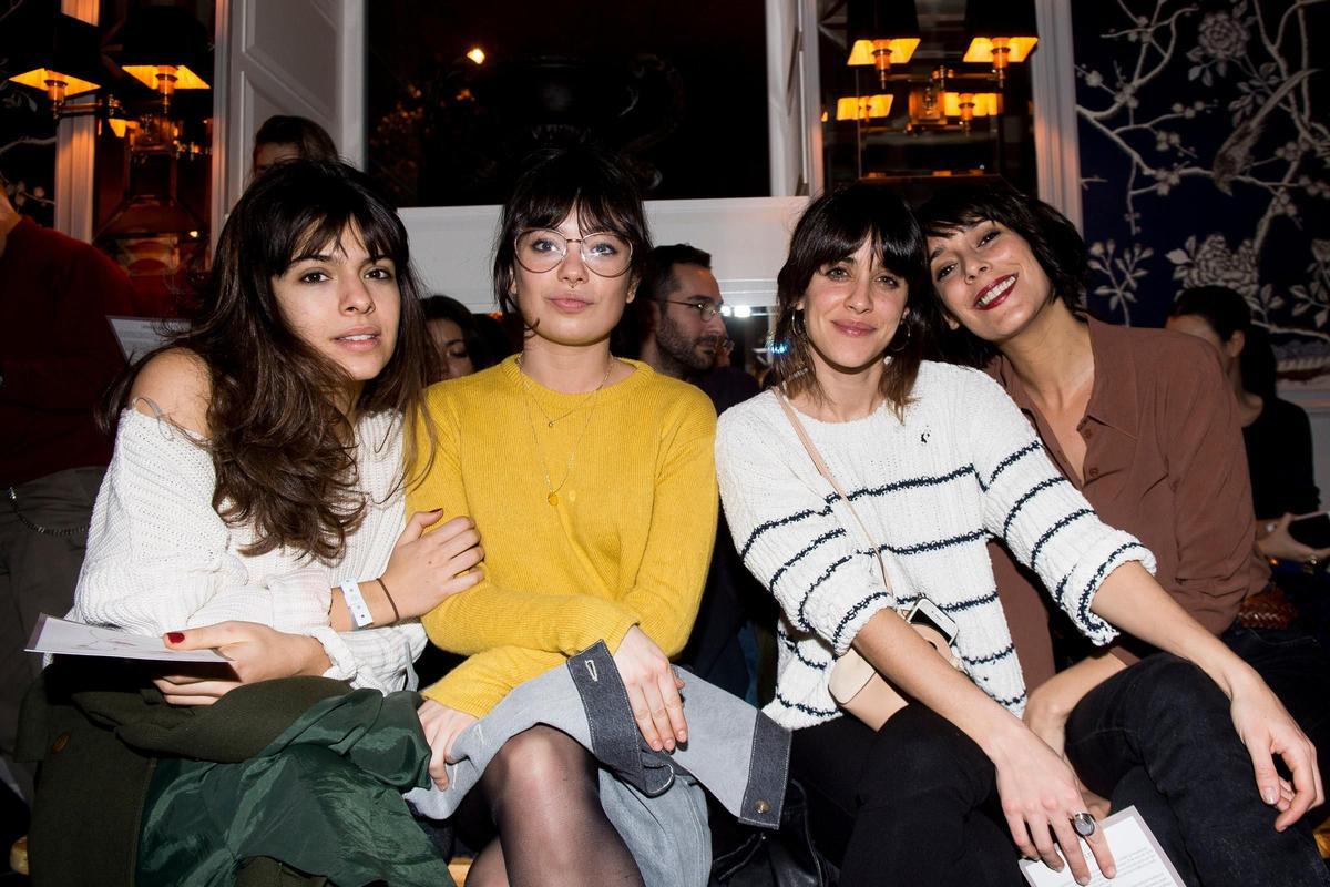 Claudia Traisac, Anna Castillo, Macarena García y Belén Cuesta en el desfile de Encinar