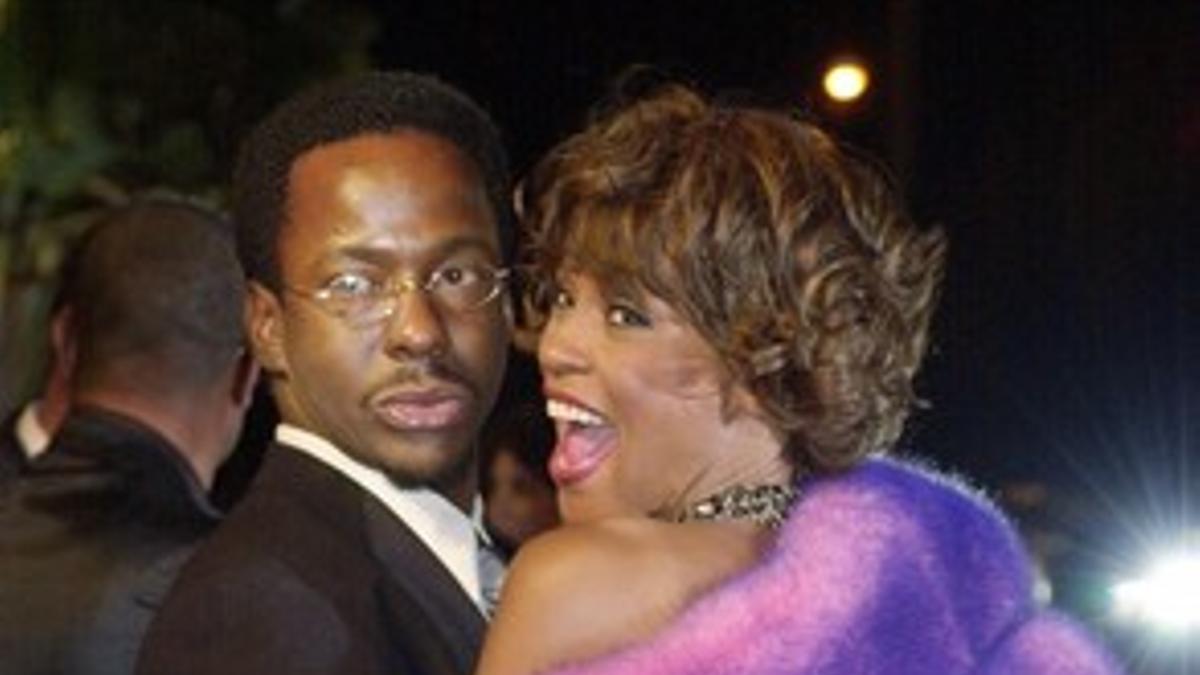 Bobby Brown y Whitney Houston, en los tiempos felices, en el 2001.