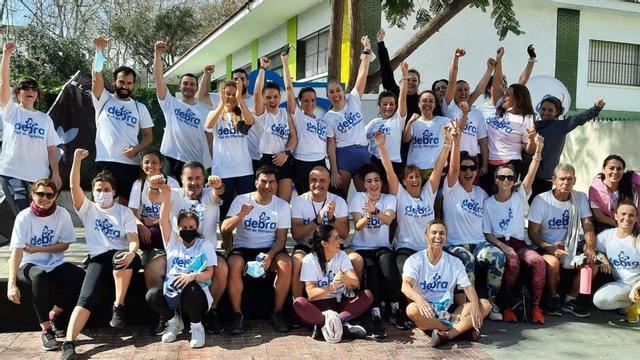 Parte de los asistentes a la jornada de convivencia de Debra.