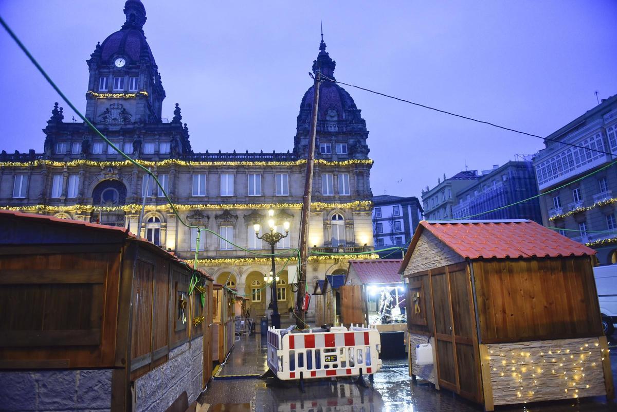 El poblado navideño de A Coruña hace las maletas