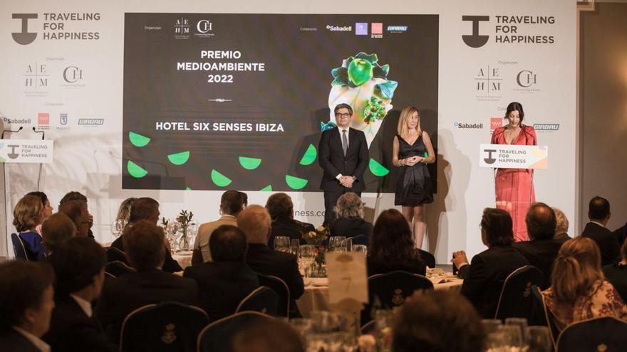 Six Senses Ibiza recibe el ‘traveling for happiness award’