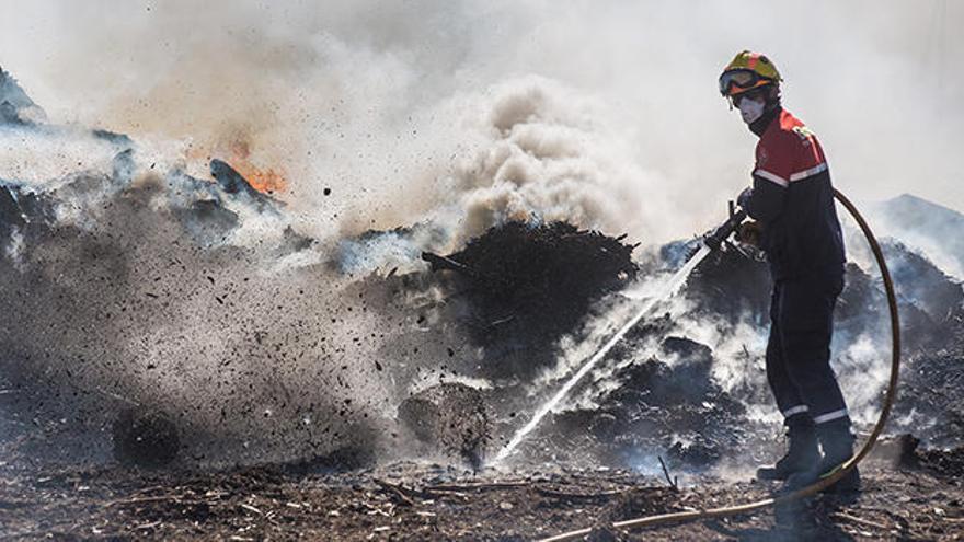 El tipo de intervención más habitual en 2018 fue el de extinción de incendios en el entorno natural / Álex Domínguez