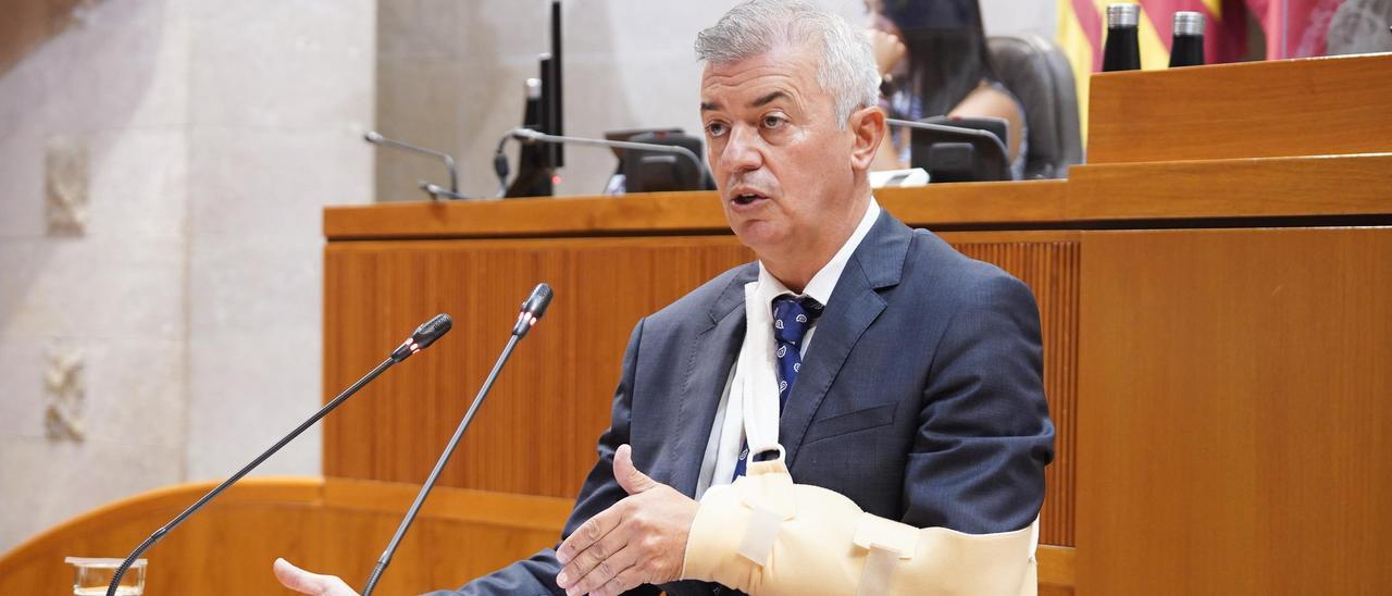 El diputado autonómico del PP, Javier Campoy, será la mano derecha de Bendodo en el área económica de la nueva estructura del PP de Feijóo.