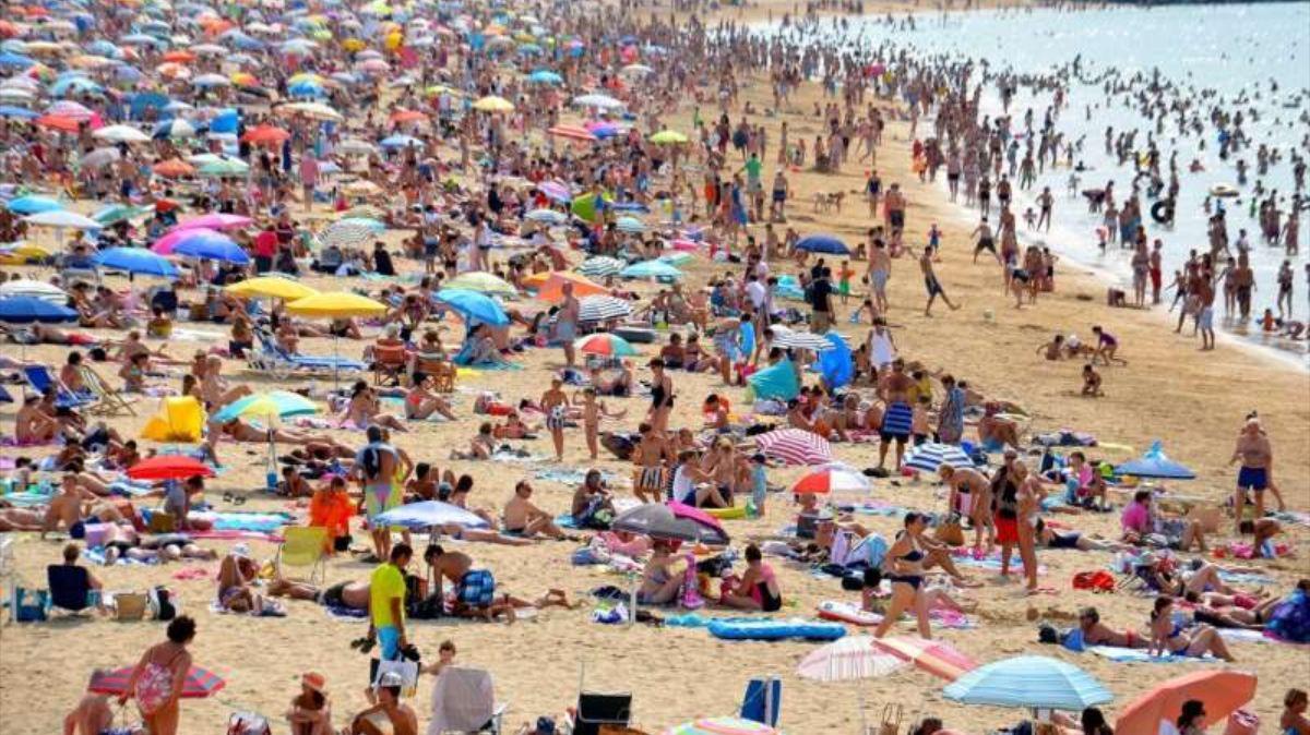 El análisis horario de las olas de calor muestra que el calentamiento global no solo intensificará las temperaturas, sino que ampliará el tiempo de exposición a niveles peligrosos.