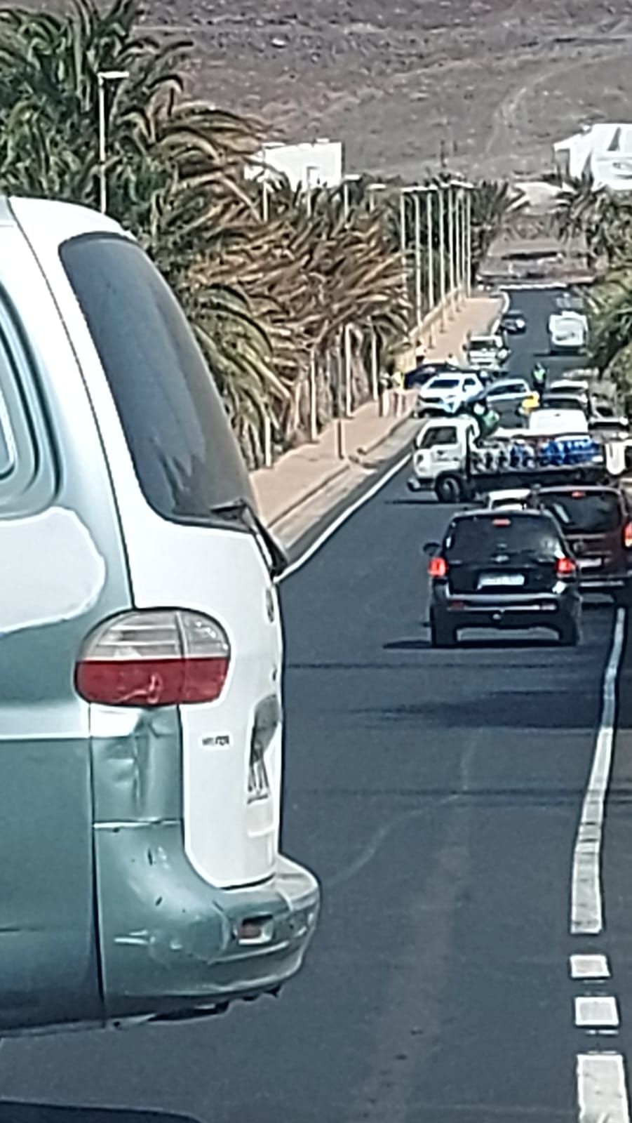 Accidente entre dos vehículos en el pueblo de La Aldea, en la vía GC-200.