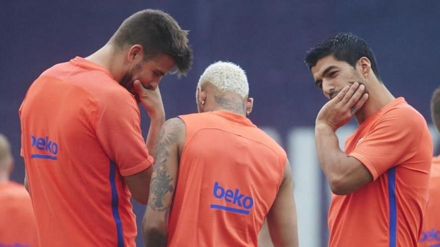 El &#039;Barça de Suárez y Neymar&#039; se estrena en Gijón