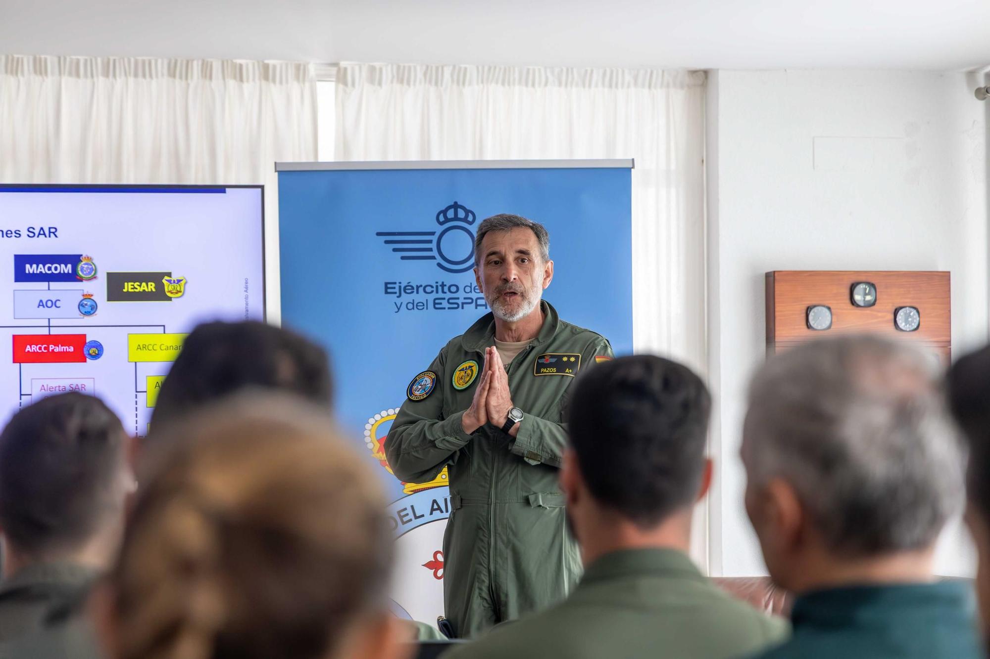 Aeródromo militar de Santiago. Visita a medios aéreos y terrestres en el marco del ejercicio Madrisar Samar 25