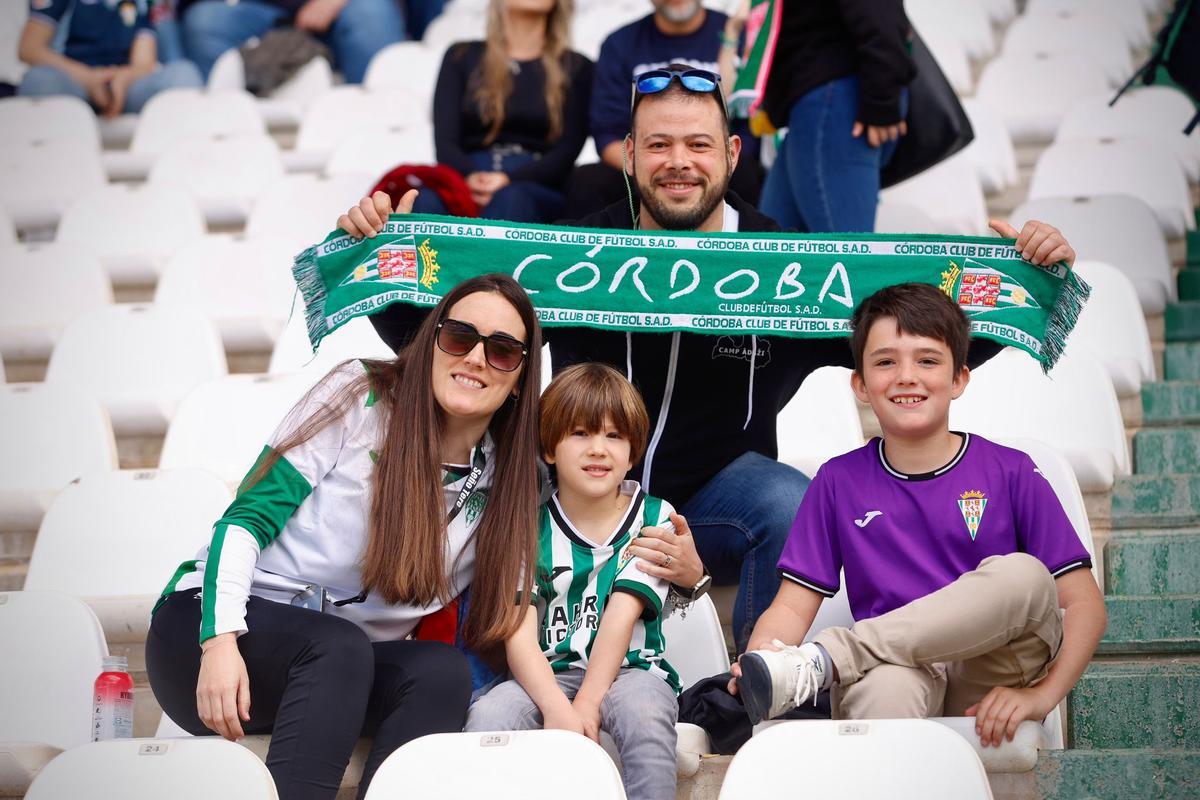 Córdoba CF-Real Sociedad B | Las imágenes de la afición en El Arcángel Córdoba CF-Real Sociedad B | Las imágenes de la afición en El Arcángel
