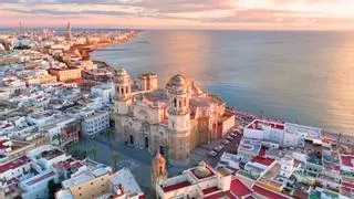 El refugio de José Yélamo es la ciudad de su infancia: "Empaparme para al día siguiente plasmarlo en la página de un periódico... es mágico"