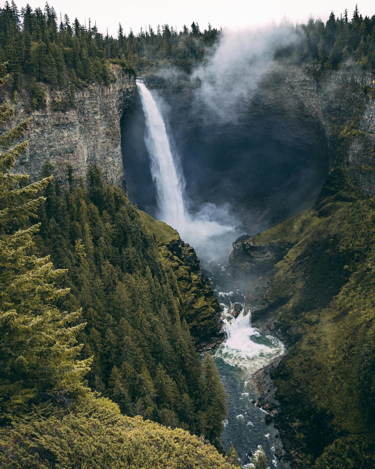 Las cascadas canadienses revelan la naturaleza en todo su esplendor