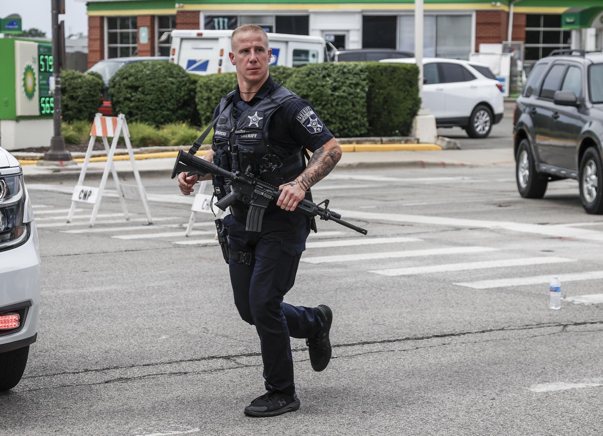 Varios muertos en un tiroteo durante el desfile del 4 de julio en Illinois