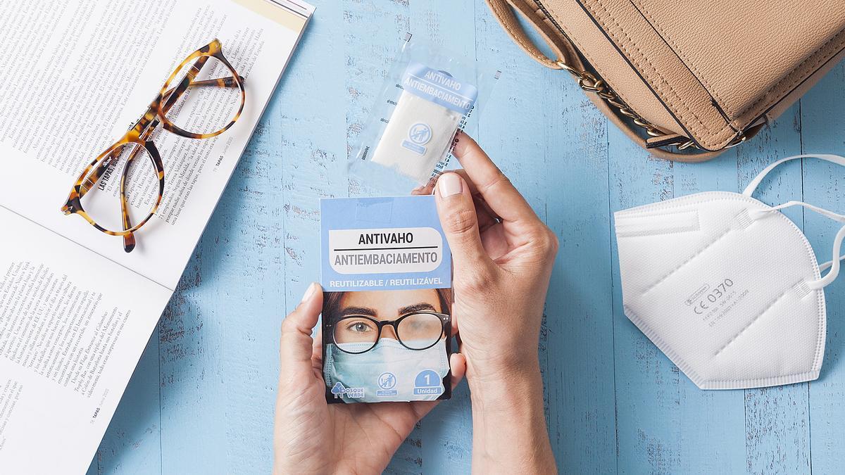 El nuevo producto de Mercadona para mantener tus gafas libres de vaho