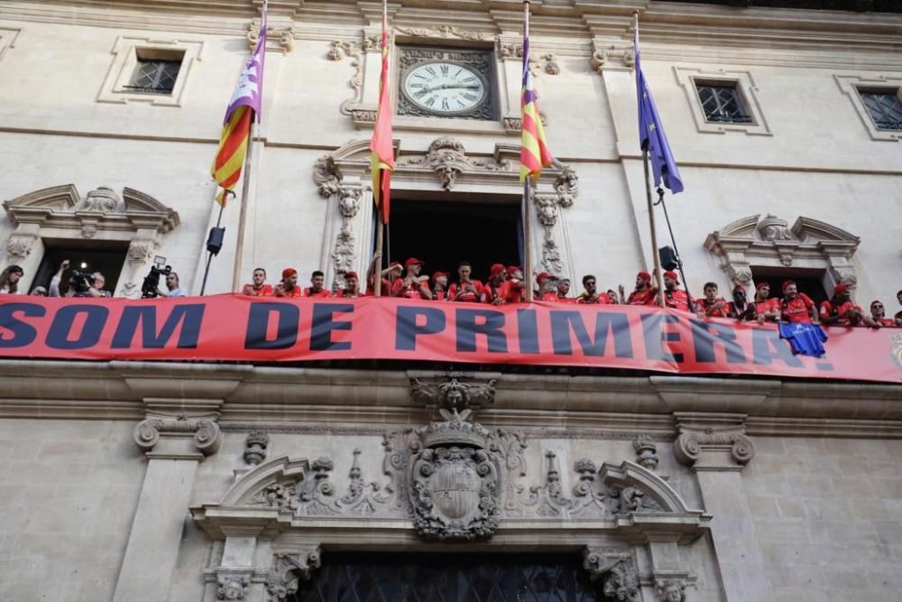 El Real Mallorca celebra el ascenso a Primera División