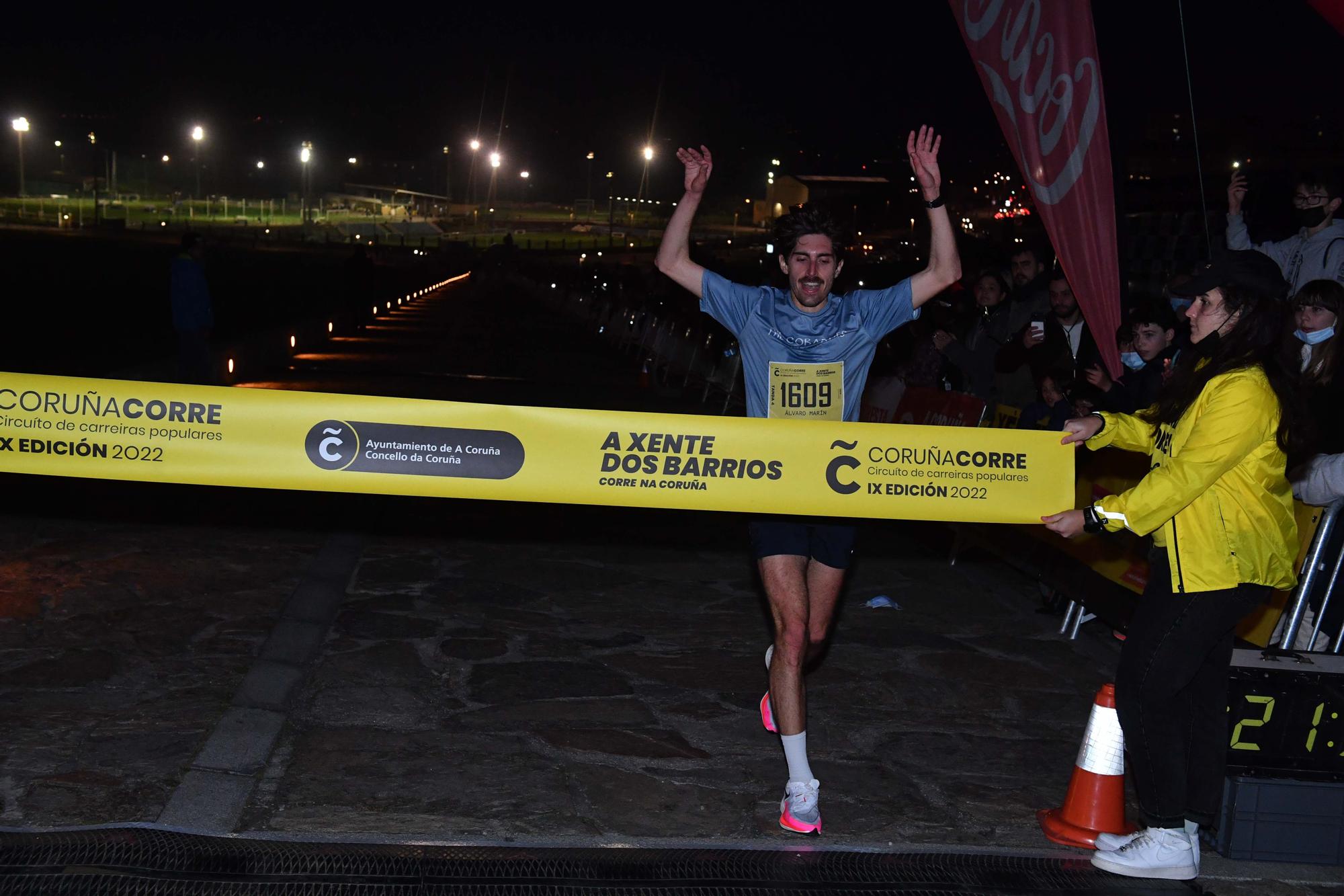 Carrera popular nocturna de la Torre de Hércules en A Coruña