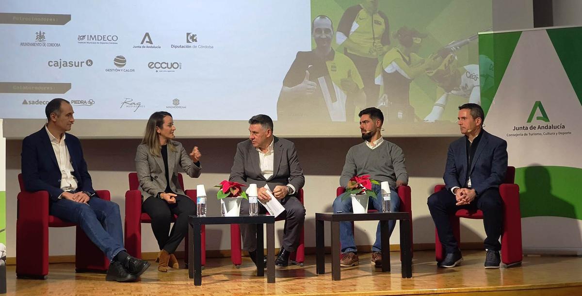 Protagonistas del acto celebrado en la sede de la Fundación Cajasur.