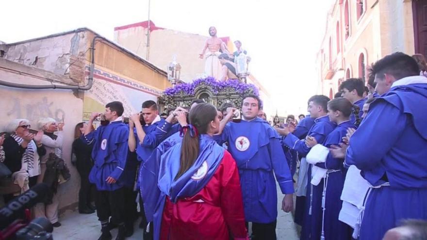 Procesión en Alicante de la Hermandad Agustina de Ntro. Padre Jesús Despojado de sus Vestiduras