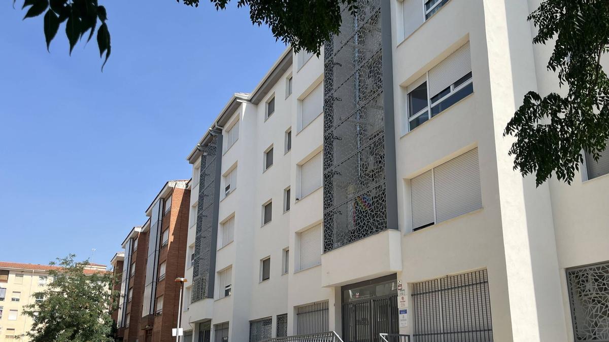 si un propietario no paga las cuotas, la comunidad de vecinos puede embargar sus bienes