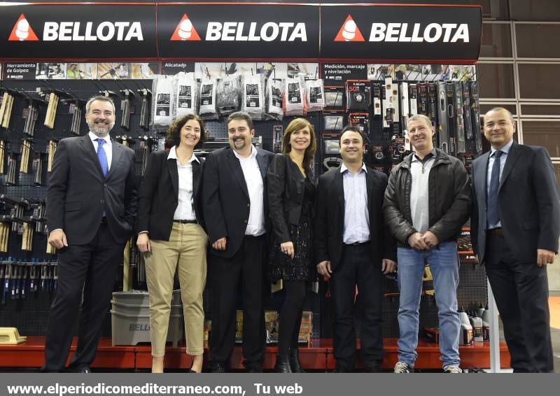 GALERÍA DE FOTOS -- Los empresarios castellonenses del clúster cerámico y sus equipos, protagonistas en Cevisama