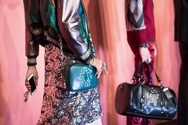 Obras de Andy Warhol, Keith Haring y Ben Frost por doquier en Coach