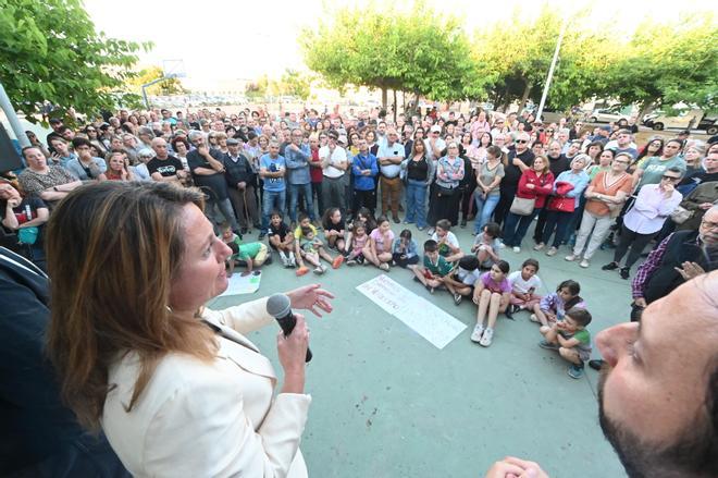 Galería: La presión vecinal frena la trituradora de residuos inertes junto al grupo Reyes