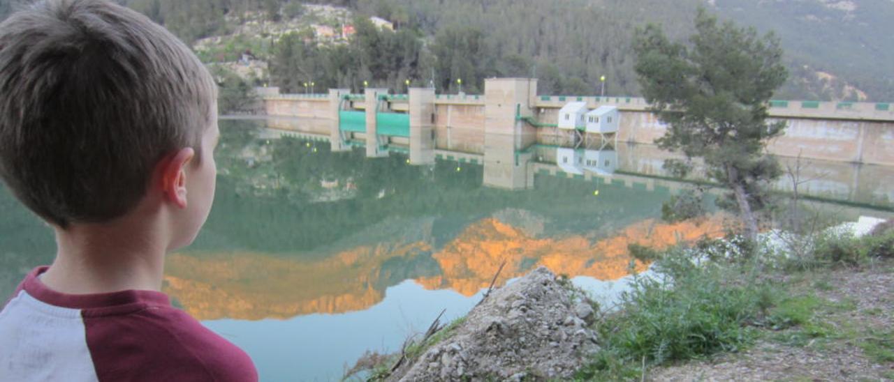 El Gobierno desbloquea agua del Júcar para regar