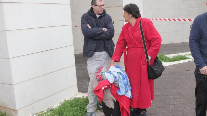 Albergue para los desalojados en el CAR de Los Alcázares