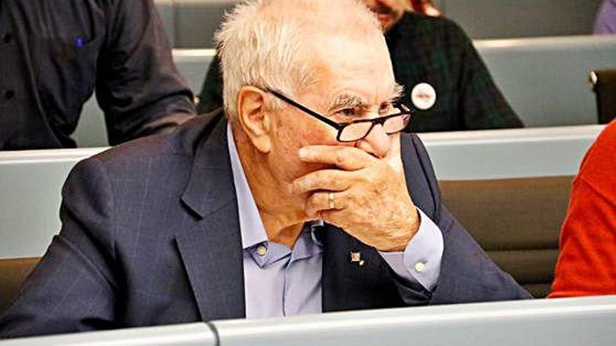 Ernest Maragall durant la comissió d&#039;Economia de l&#039;Ajuntament de Barcelona.