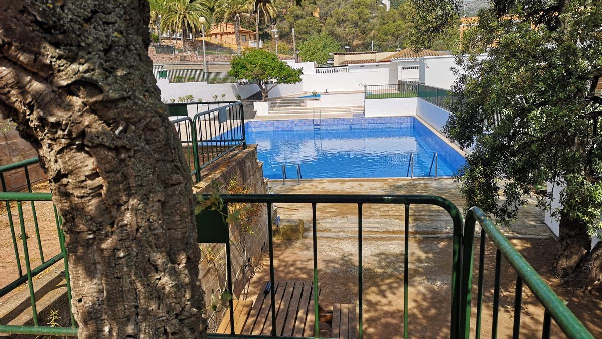 Piscina municipal de Serra.