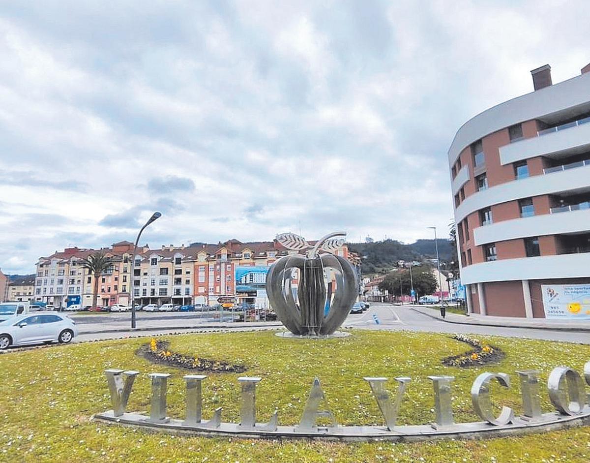 La entrada a Villaviciosa por La Barquerina.