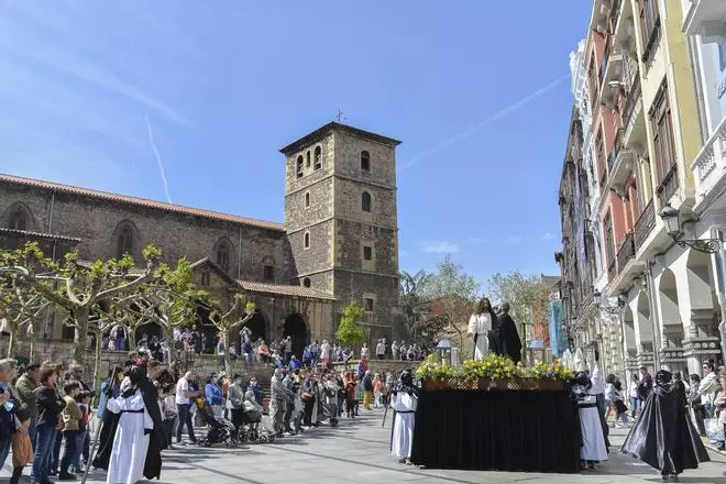 En imágenes: así fue la procesión de la hermandad del Beso de Judas