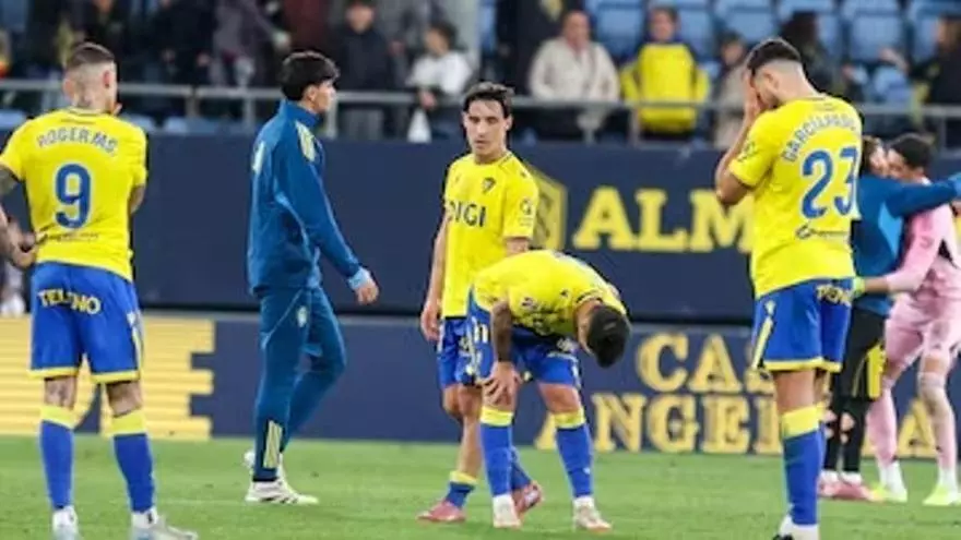 Resumen, goles y Highlights del Cultural Leonesa 2 - 2 Cadiz de la jornada 38 de LaLiga Hypermotion