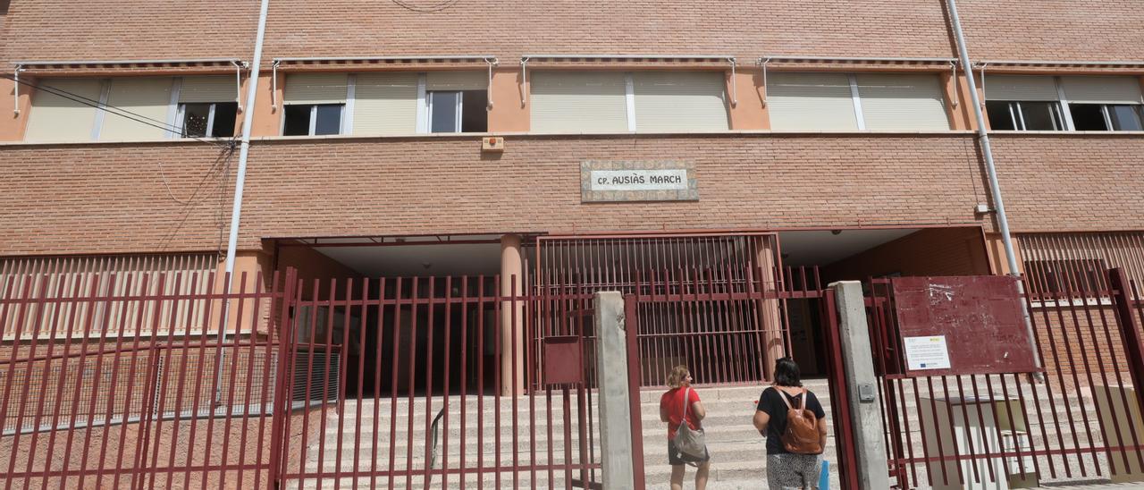 El colegio Ausiàs March de Elche