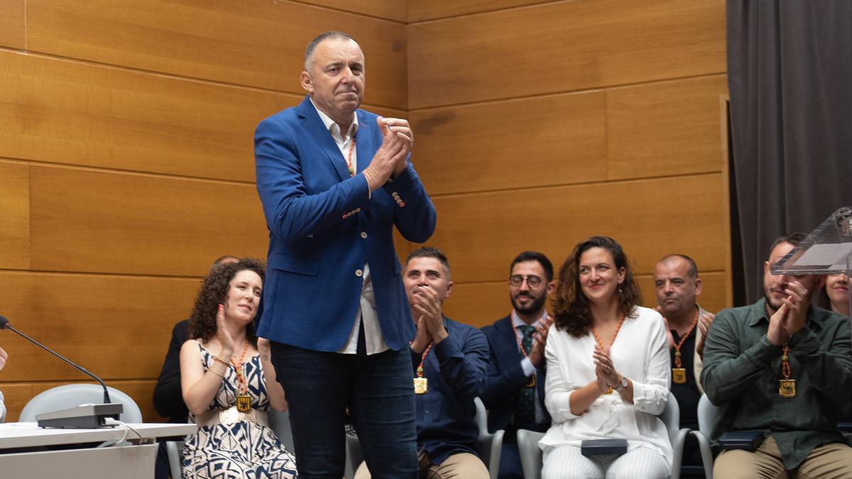 Momento en que Diego Zaragozi Llorens es proclamado alcalde de Altea