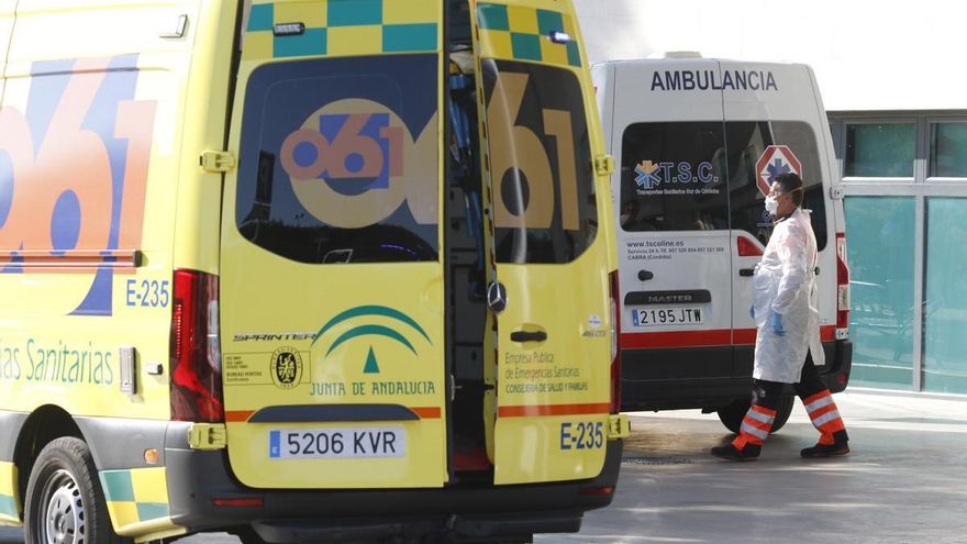 El Reina Sofía tiene a 32 pacientes ingresados por covid y en Cabra hay otros 31