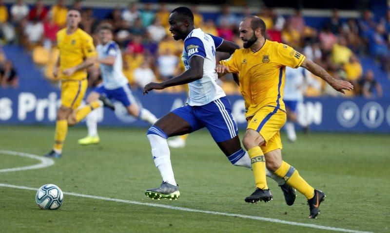 Partido entre el Real Zaragoza y el Alcorcón