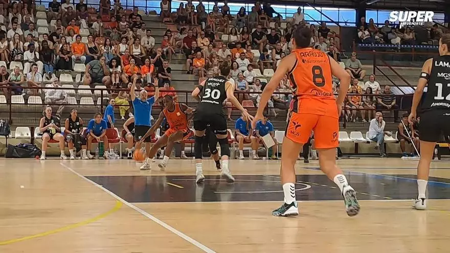 El nuevo Valencia Basket de Javi Torralba, en su estreno ante el Estudiantes en Paterna