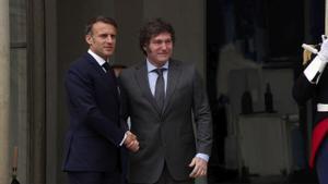 Macron recibió en el palacio del Elíseo a Milei en su primera reunión bilateral