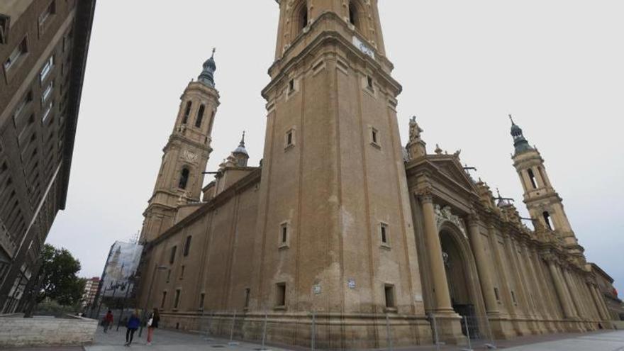 Nuevo desprendimiento en una de las torres: &quot;El Pilar no se está hundiendo, pero sí que hay que ser prudentes&quot;