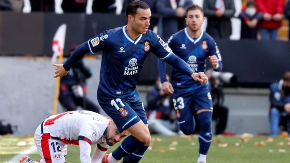 Un autogol de Cabrera castiga l’Espanyol a Vallecas