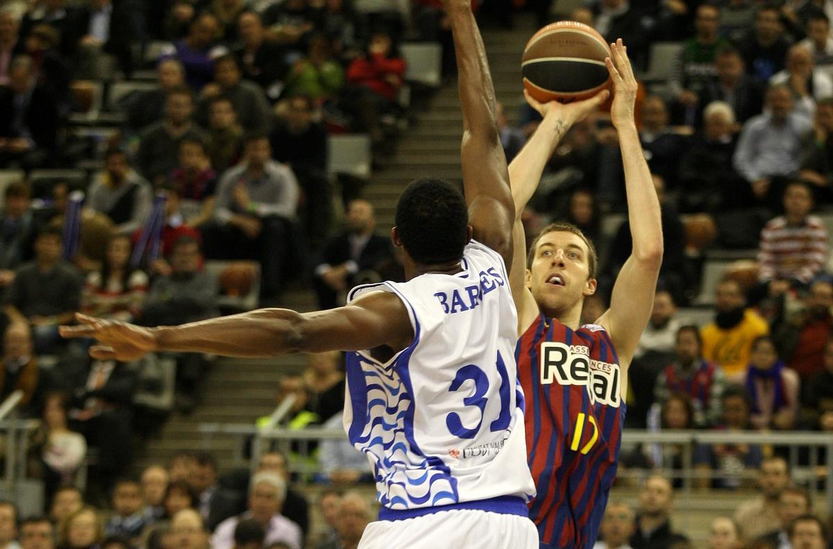 El Palau Sant Jordi ya acogió al Barça y los aficionados respondieron en Montjuïc
