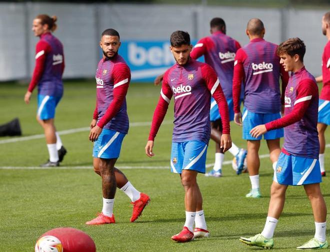 Las mejores imágenes del entrenamiento de hoy del Barça en Alemania