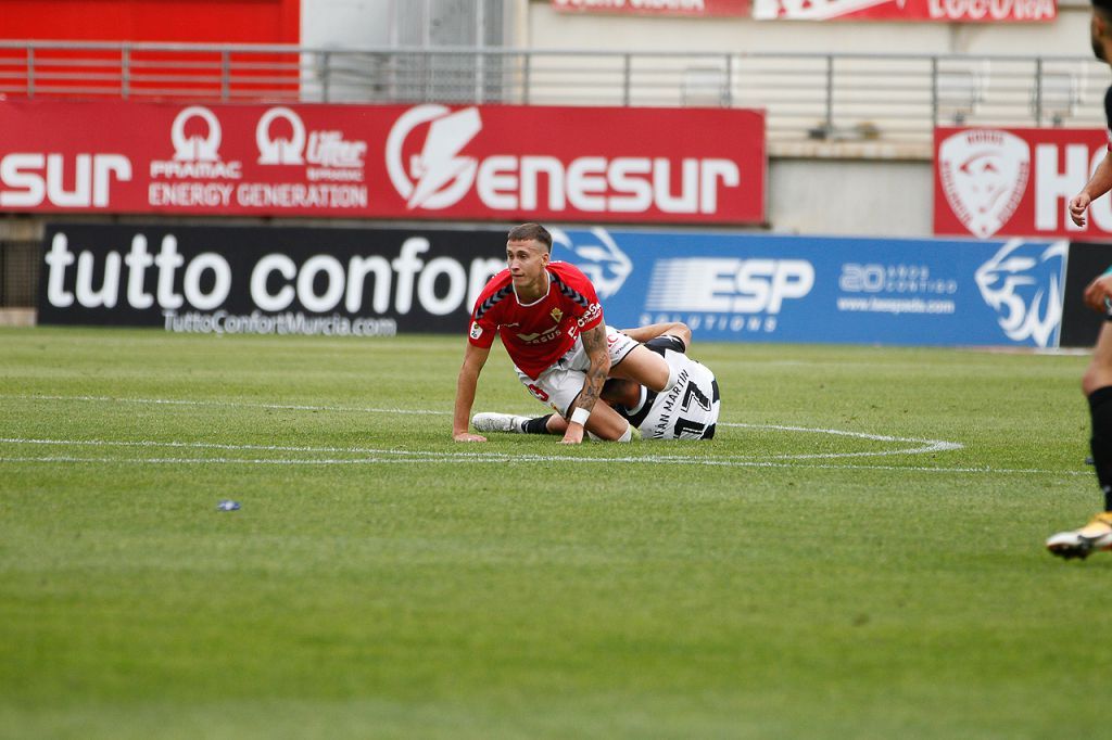 El Real Murcia no levanta cabeza (0-0)