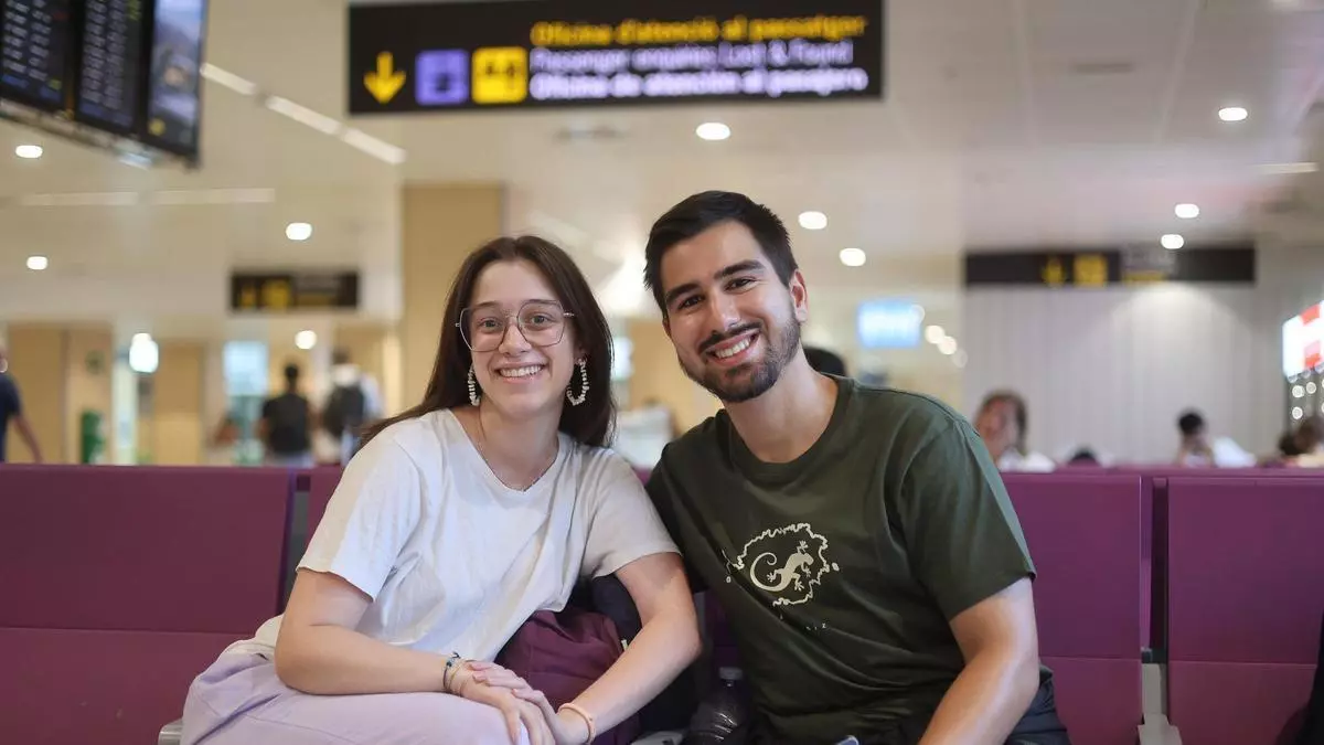 "Noche de fiesta en Ibiza y barco y playa en Formentera": los turistas narran sus vacaciones antes de abandonar la isla