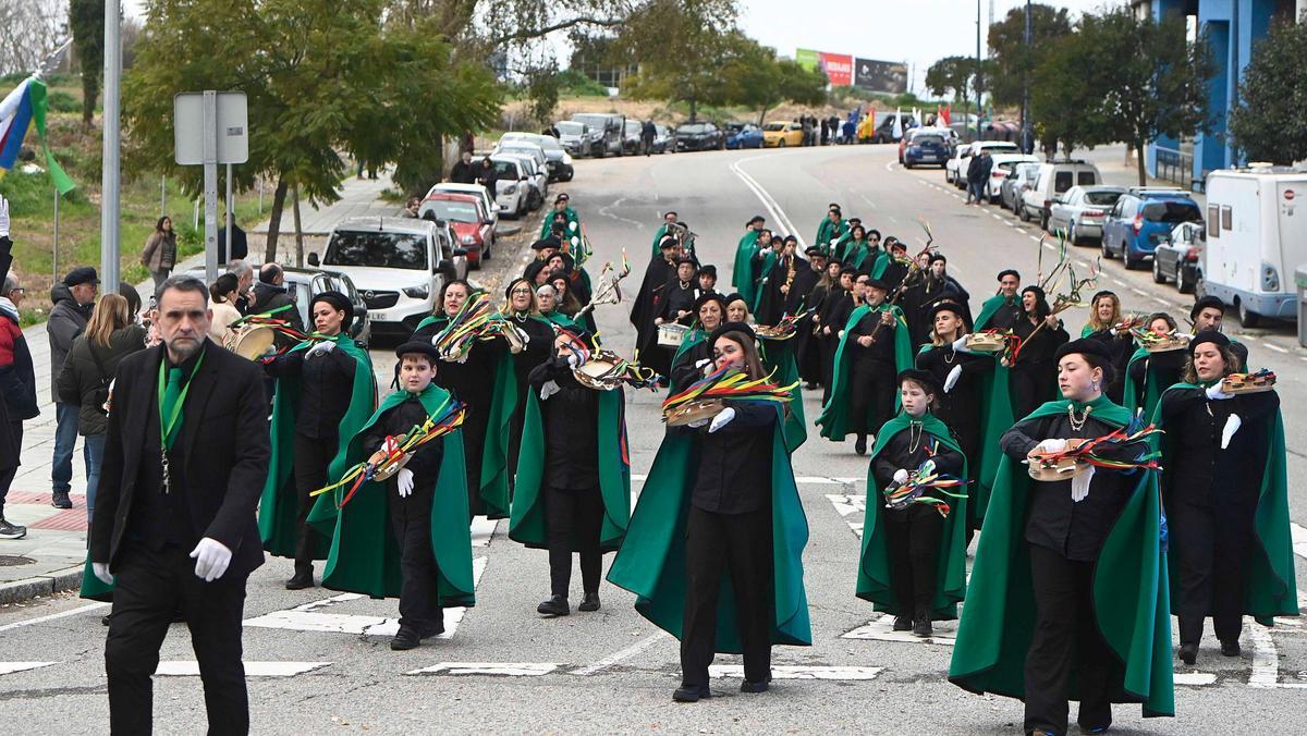 Navia acoge por primera vez el Certamen de Rondallas de Vigo