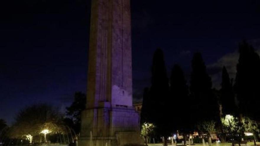 Cort mantendrá la iluminación blanca del monolito de sa Feixina pese al rechazo de Més y Podemos