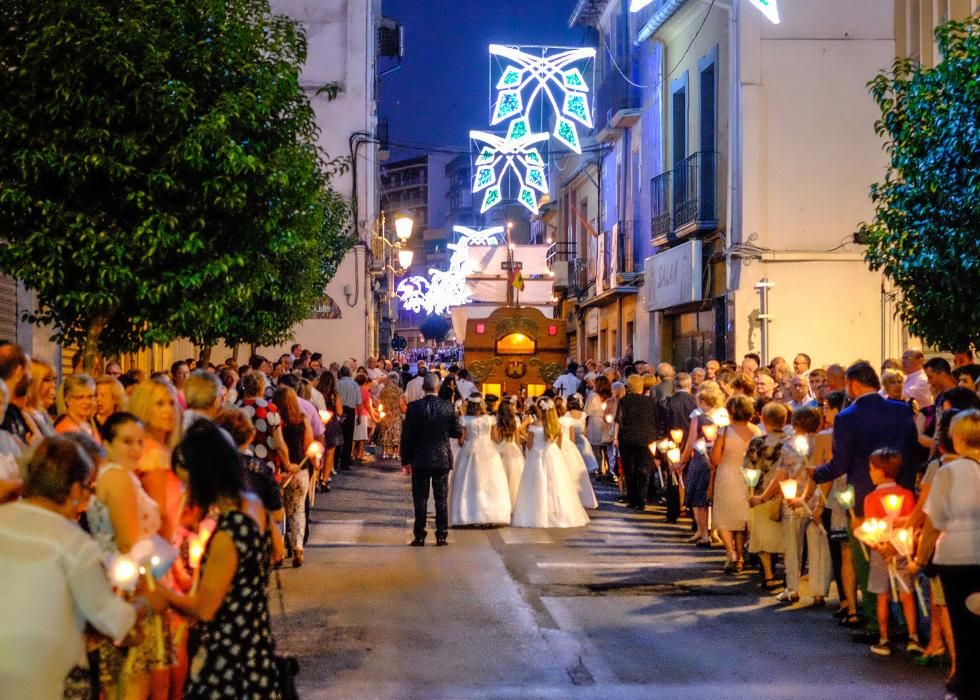 Procesión de la Virgen de la Salud en Elda