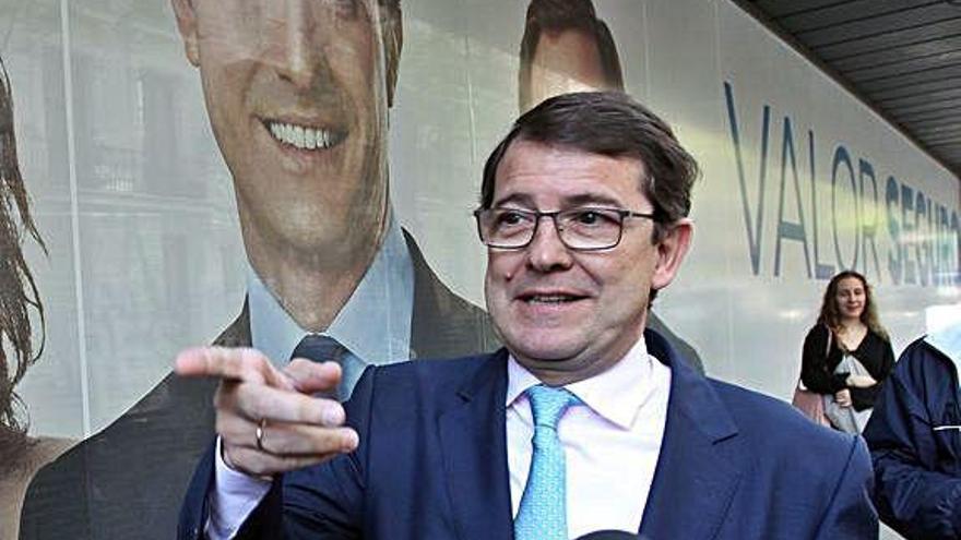 Fernández Mañueco asiste al Comité Nacional del PP.