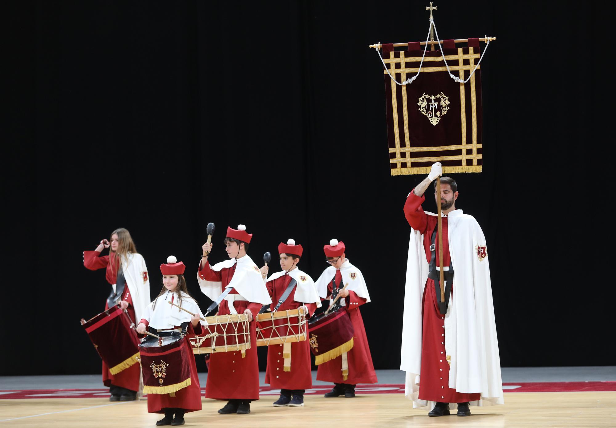 Los cofrades más pequeños de Zaragoza calientan motores para la Semana Santa