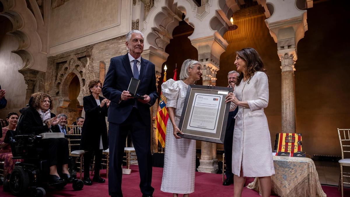Andrés Suárez, Raquel Fuertes y María Navarro
