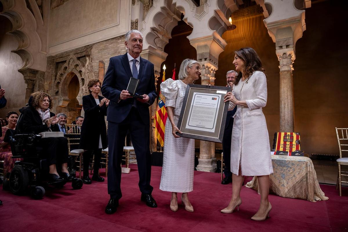 Andrés Suárez, Raquel Fuertes y María Navarro